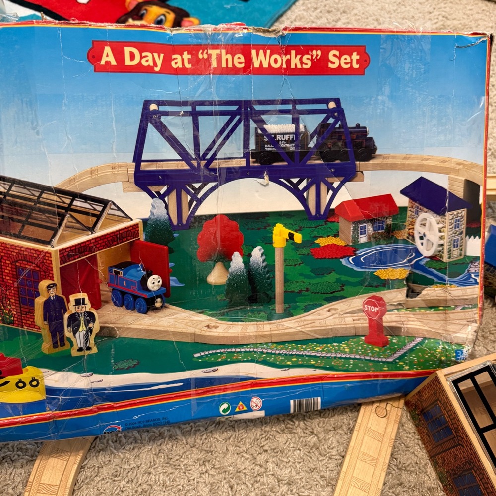 Thomas & Friends Wooden Railway A Day at The Works Set Engines Track Boxed